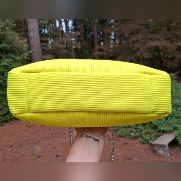 Le Miel Vegan PETA Approved Bright Yellow Knit Two-Way Crossbody Bag - Picture 7 of 11